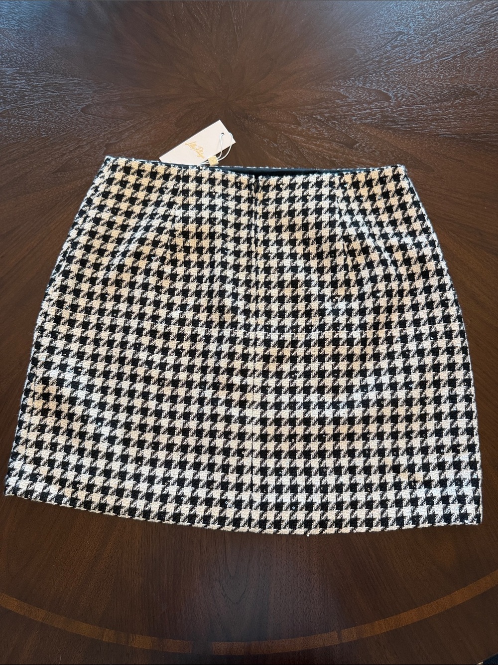 Lilly Pulitzer Kels Mini Skirt- Houndstooth Sequin Boucle - Picture 3 of 3